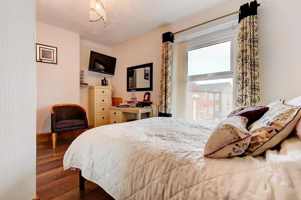 Sutton Park Guest House Blackpool 3*,